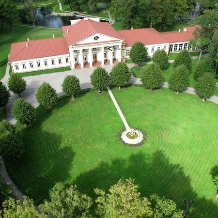 Aparthotel Taujenu Dvaro Sveciu Namai à Towiany Extérieur photo