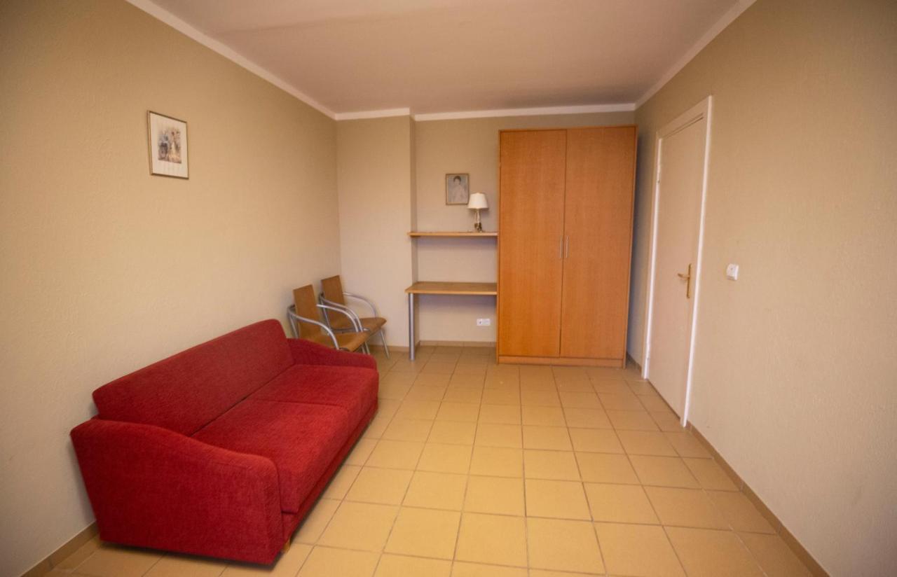 Aparthotel Taujenu Dvaro Sveciu Namai à Towiany Extérieur photo