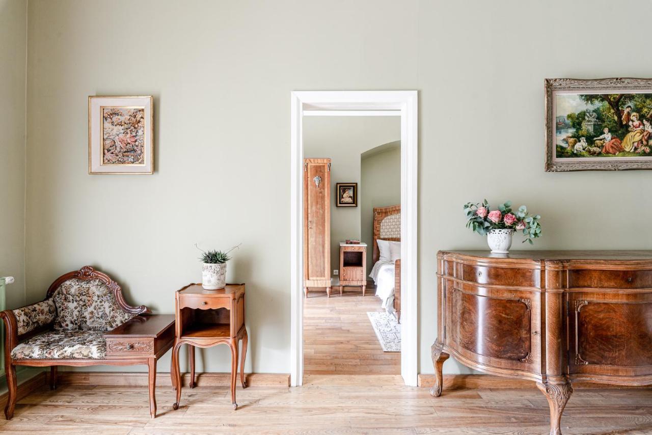 Taujenu Dvaro Sveciu Namai Towiany Extérieur photo