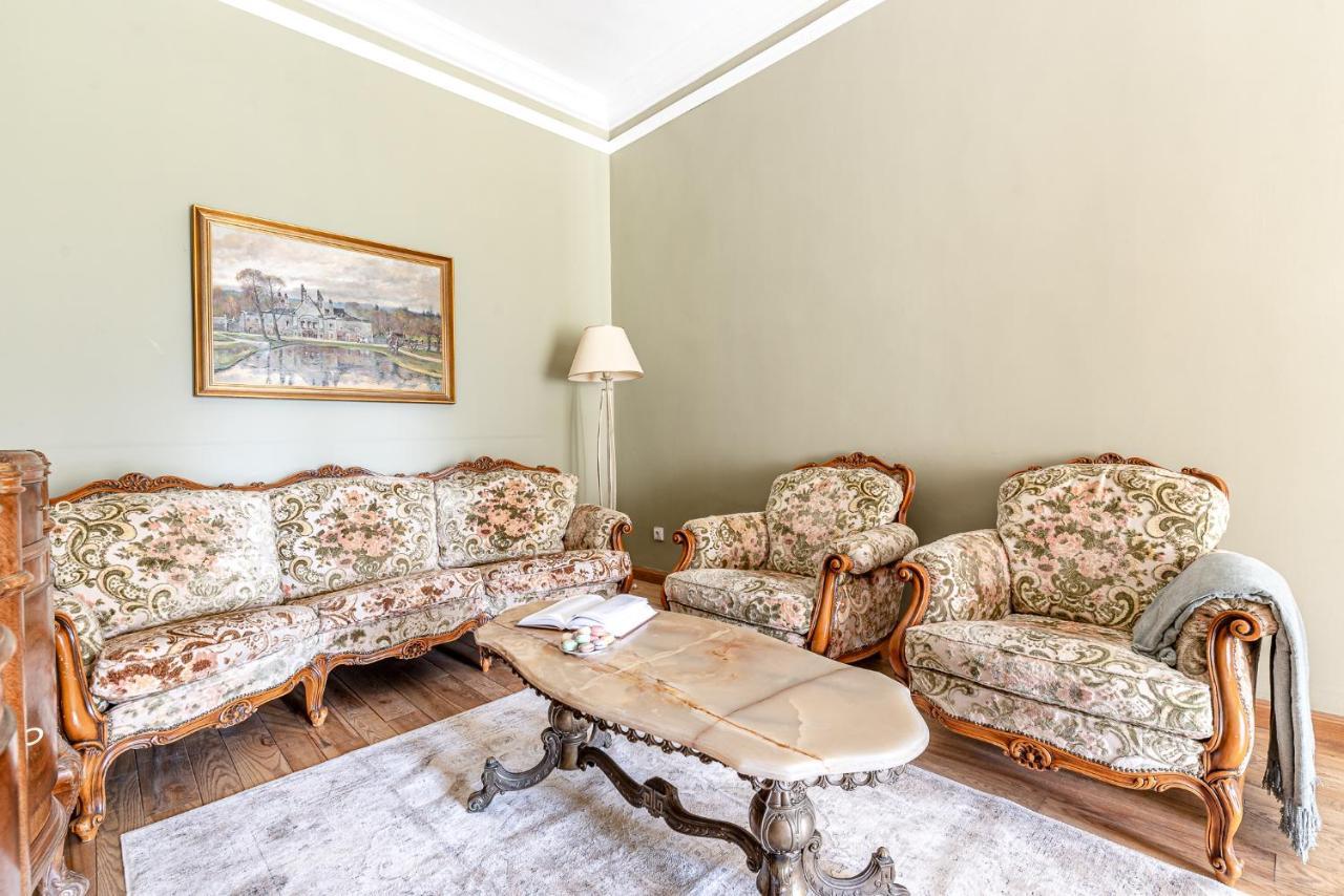 Taujenu Dvaro Sveciu Namai Towiany Extérieur photo