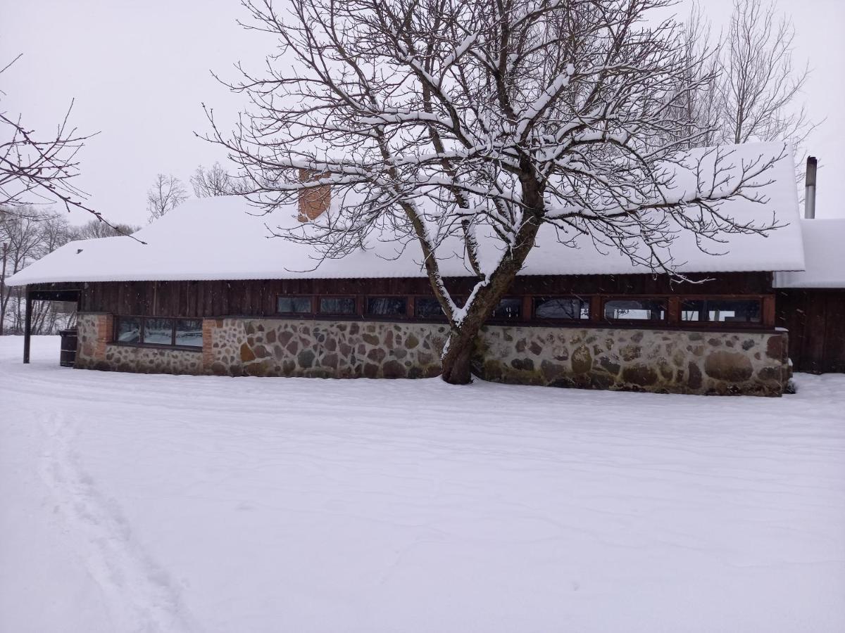 Aparthotel Taujenu Dvaro Sveciu Namai à Towiany Extérieur photo